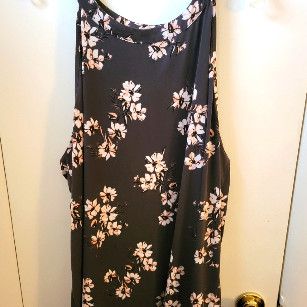 Torrid Size 4 Top